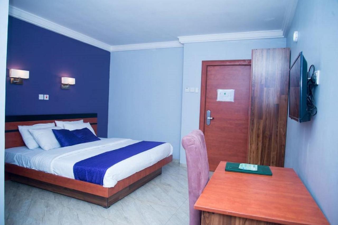 Dannic Hotels Enugu Luaran gambar