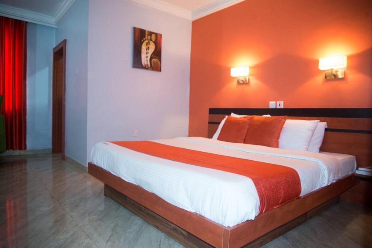 Dannic Hotels Enugu Luaran gambar